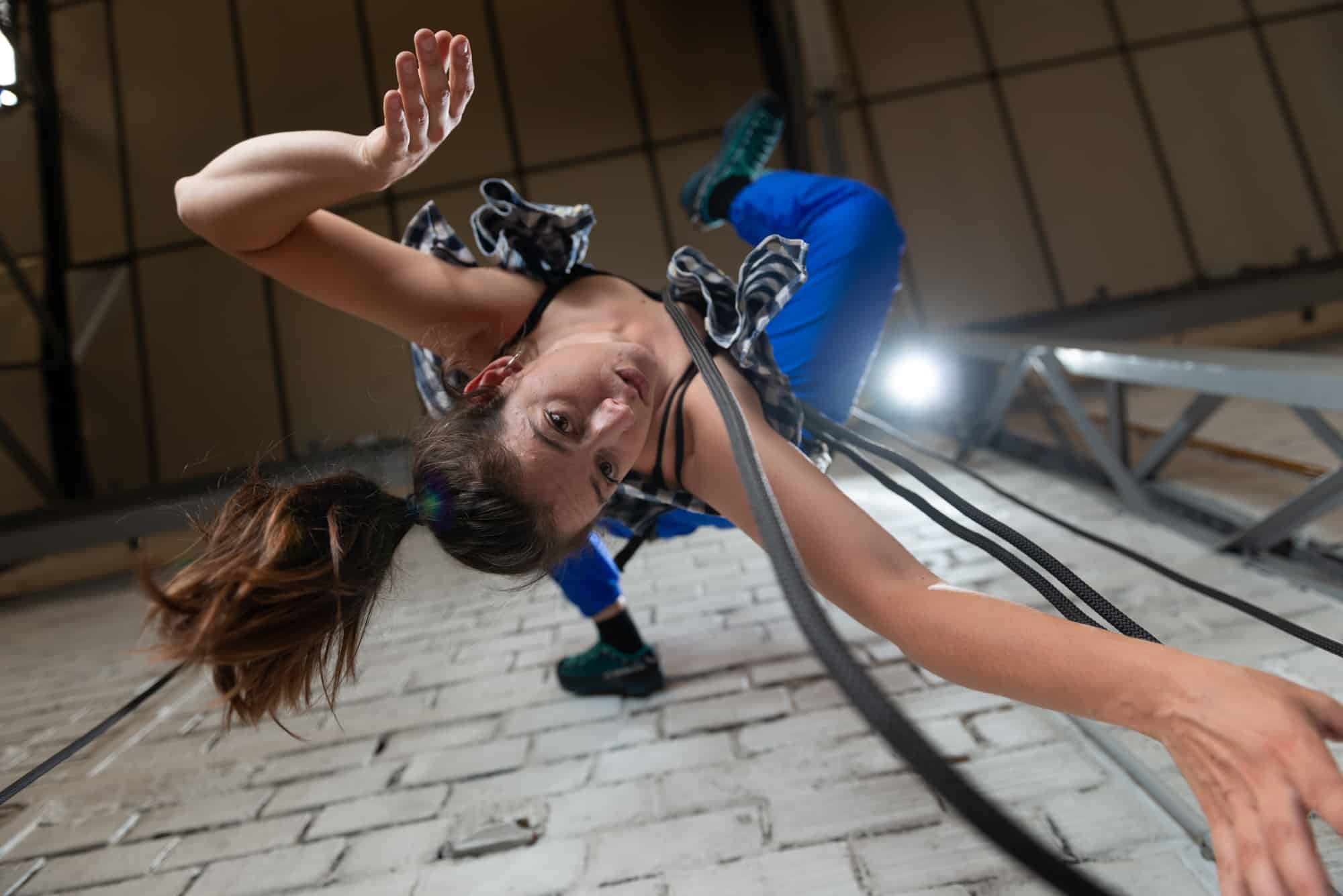 teacher Vertical dance intermediate